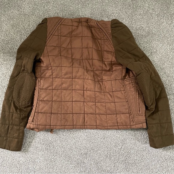 Like new Aritzia Wilfred quilted jacket in Size 0 - Picture 5 of 6